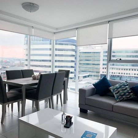 Lujoso Depa Con Vista A Todo Guayaquil! Apartamento Exterior foto