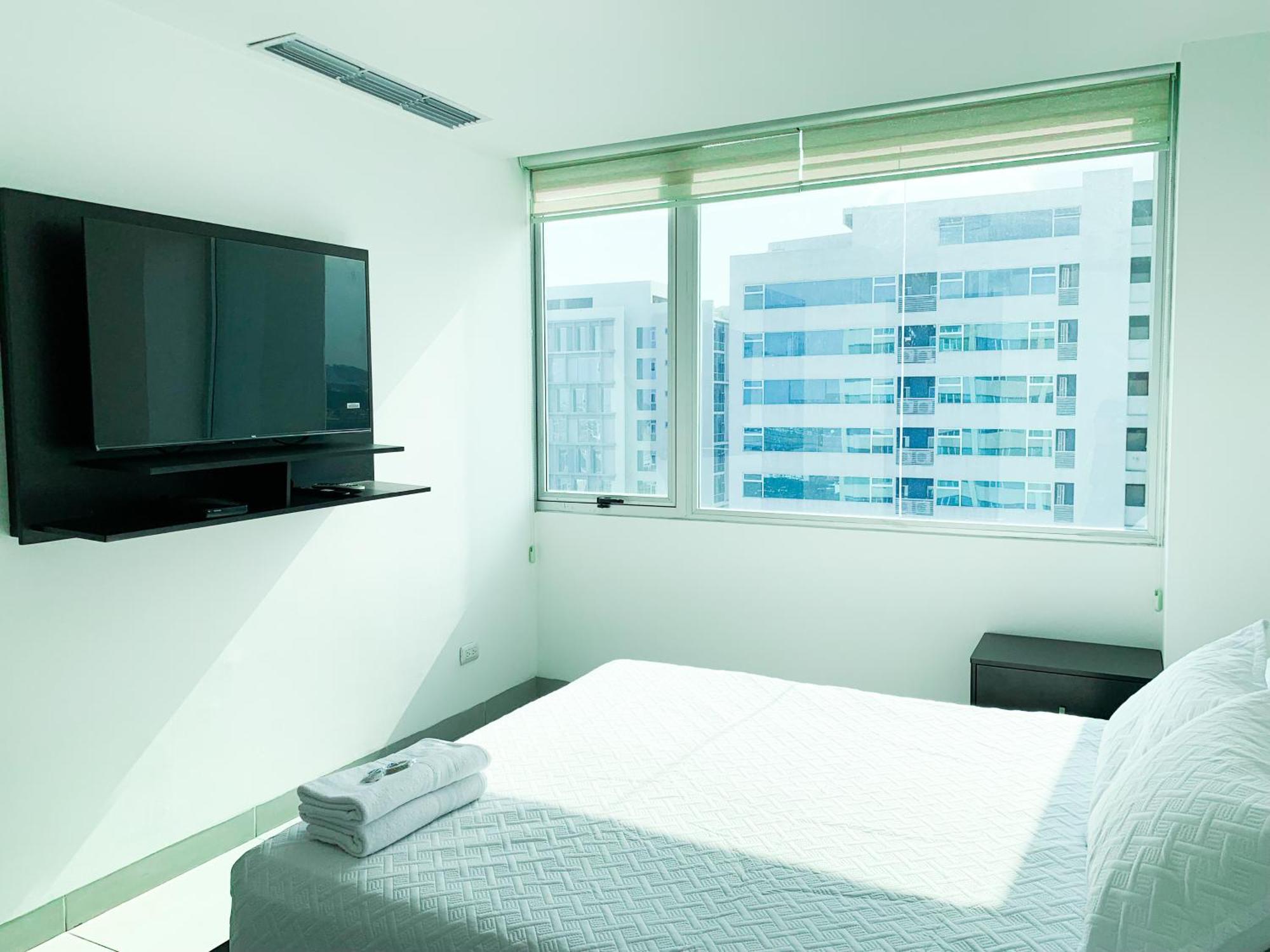 Lujoso Depa Con Vista A Todo Guayaquil! Apartamento Exterior foto